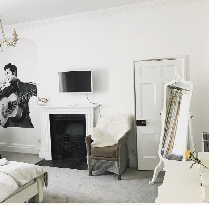 Wansford Country Lounge B&B Extérieur photo