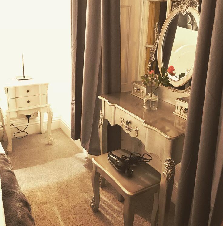 Wansford Country Lounge B&B Extérieur photo