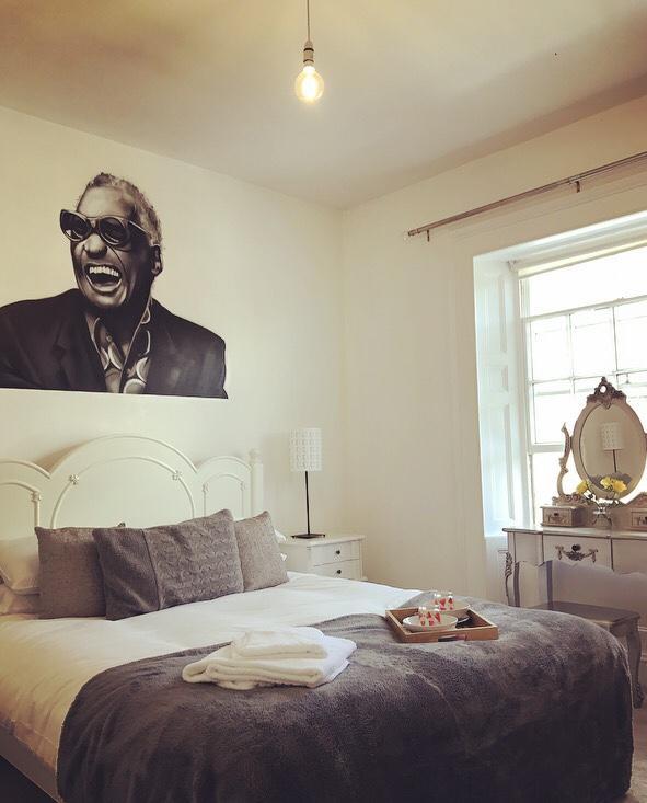 Wansford Country Lounge B&B Extérieur photo