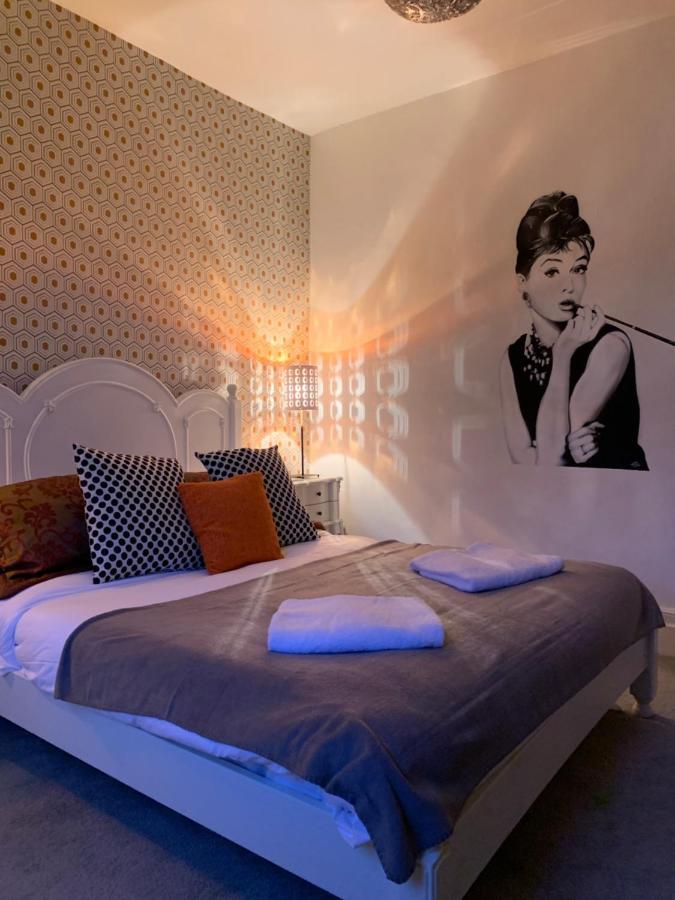Wansford Country Lounge B&B Extérieur photo